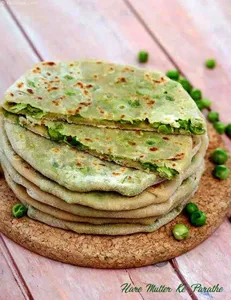 Matar Paratha